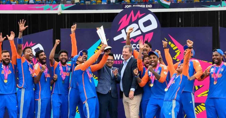 শুধু বিশ্বকাপ জয়ই নয়, আরও অনেক রেকর্ড গড়ল টিম ইন্ডিয়া