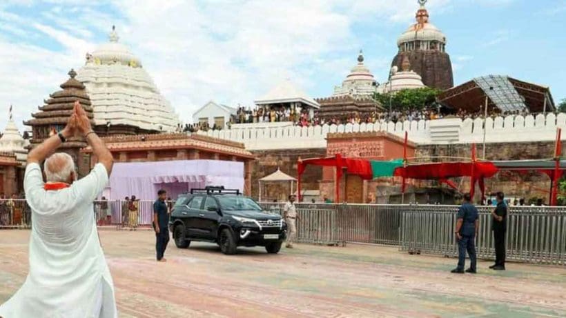 Indian Prime Minister Narendra Modi stands in front of the Puri Jagannath Temple, a historic Hindu temple dedicated to Lord Jagannath, in Puri, Odisha, India.