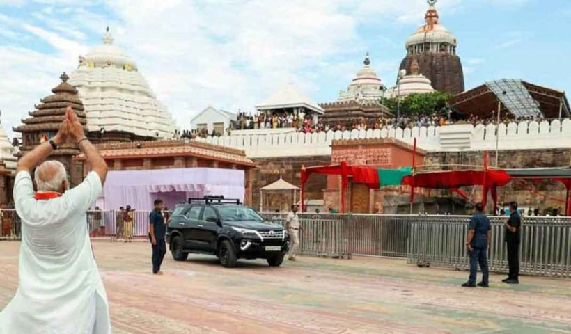 Indian Prime Minister Narendra Modi stands in front of the Puri Jagannath Temple, a historic Hindu temple dedicated to Lord Jagannath, in Puri, Odisha, India.