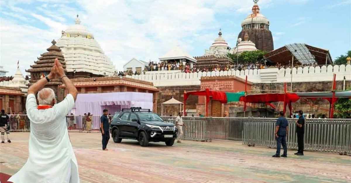 Indian Prime Minister Narendra Modi stands in front of the Puri Jagannath Temple, a historic Hindu temple dedicated to Lord Jagannath, in Puri, Odisha, India.