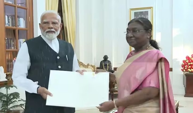 President Murmu invites Narendra Modi to form government oath ceremony on June 9