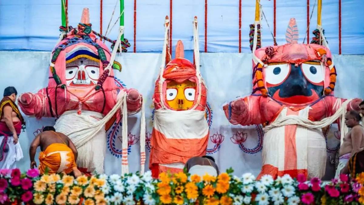 What is the significance of lord Jagannath-s Snana Yatra before rathayatraআজ জগন্নাথ দেবের স্নানযাত্রা, রথের আগে কী এর মাহাত্ম্য?