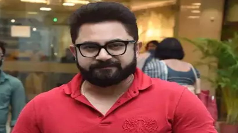 actor and tmc mla Soham Chakraborty apologies for slap incident in newtown hotel, 'দুঃখিত, ক্ষমা চাইছি', রেস্তোরাঁ মালিককে মারধরের ১৭ ঘন্টা পর স্বীকার সোহমের