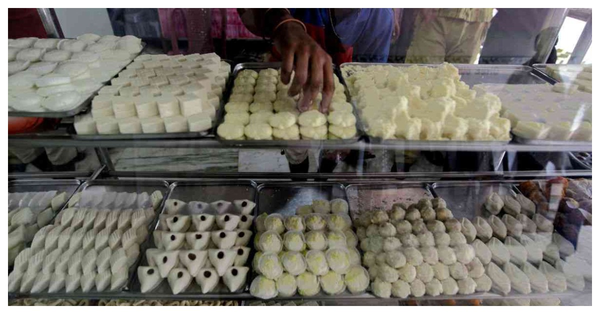 Puitram sweet shop in kolkata closed down, বন্ধ হয়ে গেল পুঁটিরাম মিষ্টির দোকান