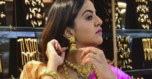 Kolkata Gold Market: Prices Fall Below 1.3 Lakh Rs – Latest Gold and Silver Rates Revealed