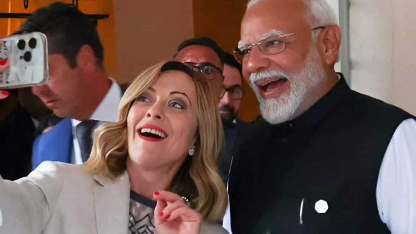 phone with which Meloni took a selfie with PM Modi