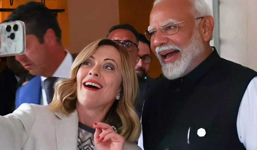 phone with which Meloni took a selfie with PM Modi