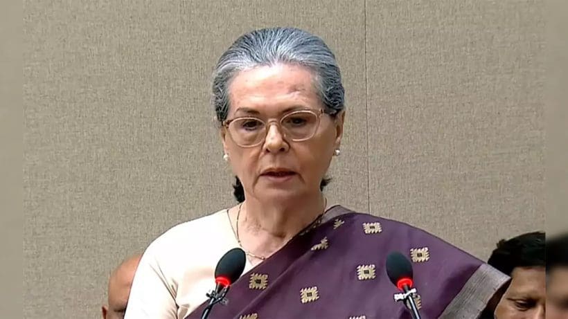 sonia gandhis reaction on lok sabha election 2024 exit-polls predicting bjp win, বুথ ফেরৎ সমীক্ষা নিয়ে কী বললেন সনিয়া গান্ধী