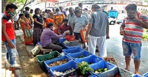 Sufal Bangla stalls open at 11 more locations in Salt Lake Newtown Kolkata, কলকাতার লেকমার্কেট, সল্টলেক, রাজারহাট এবং নিউটাউন সহ বিভিন্ন এলাকায় সুফল বাংলার আরও ১১টি ভ্রাম্যমান স্টল চালু করা হয়েছে