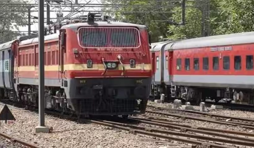 which coach and seats are safest in Indian Railways train, রেল সফরে আতঙ্ক? জানুন ট্রেনের কোন কামরা ও আসনে ঝুঁকি কম