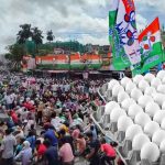 The Kolkata24x7 | Politics দলই দিচ্ছে ট্রেন-বাসের ভাড়া! একুশে জুলাইয়ের আগে উত্তপ্ত দক্ষিণ দিনাজপুর