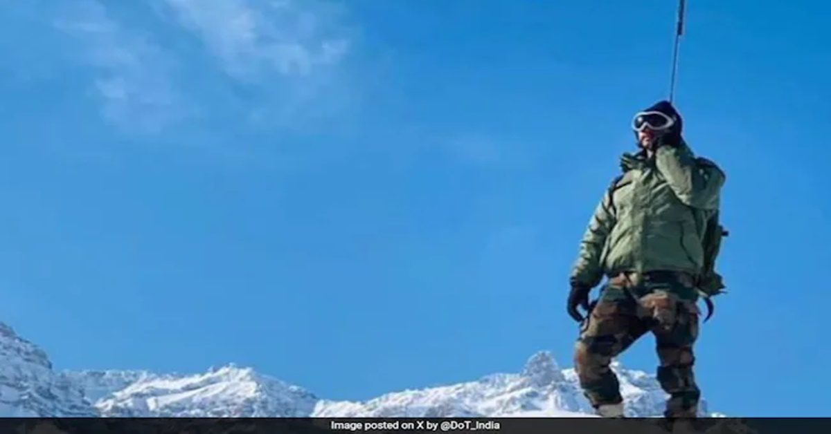 Centre Provides Mobile Connectivity For Jawans At 16000 Feet , এবার ১৬ হাজার ফুটেও সেনাদের জন্য মোবাইল সংযোগ