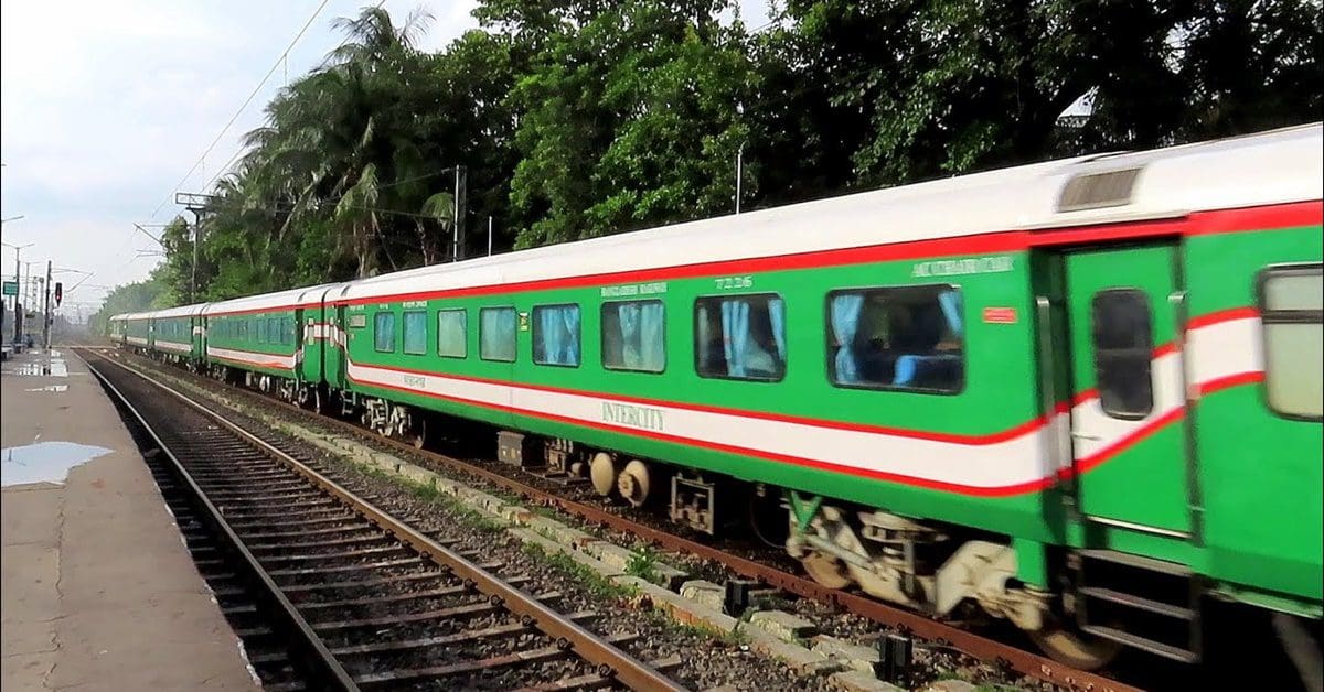 Indian Railways will conditionally refund the entire amount of canceled Maitri Express tickets due to the anti-reservation movement in Bangladesh, সংরক্ষণ বিরোধী আন্দোলনের ফলে বাতিল মৈত্রী এক্সপ্রেসের টিকিটের পুরো টাকা শর্ত সাপেক্ষে ফেরাবে ভারতীয় রেল