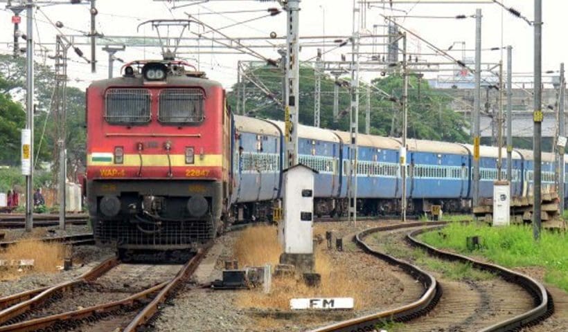 Special arrangements by the railways to manage crowds during the festival, facilities available on Howrah and Sealdah branches.