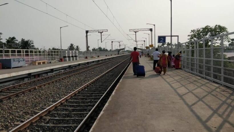 train stops at narayan ghat station in Aurangabad only 15 days in a year, ভারতীয় রেলের এই স্টেশনে ট্রেন থামে বছরে মাত্র ১৫ দিন