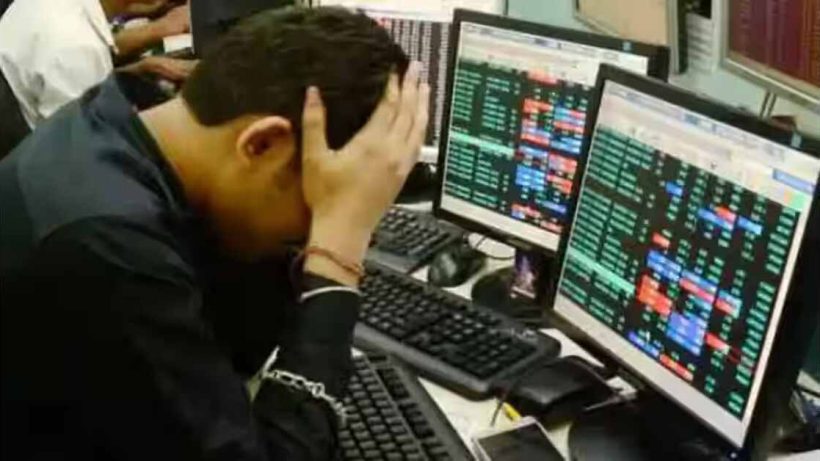 Sensex Drops 1100 Points Following Donald Trump's Tariff Announcement"