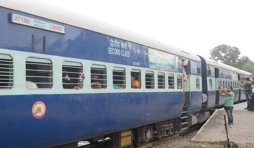 11 Indian Railway coaches of the Samjhauta Express still remain in Pakistan