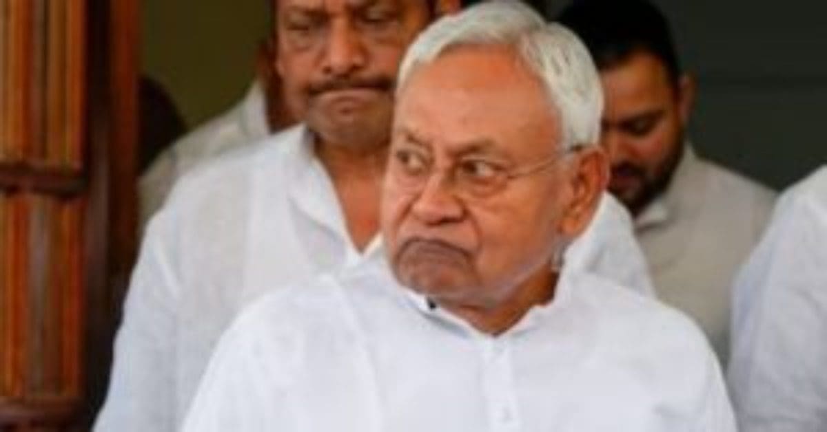 Nitish Kumar Office threat