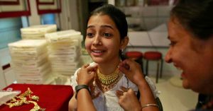Gold Prices Rise Again in Kolkata on Friday