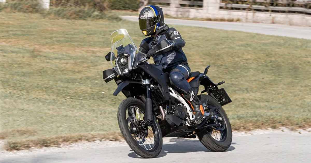 KTM 390 Adventure will come with 4 variants