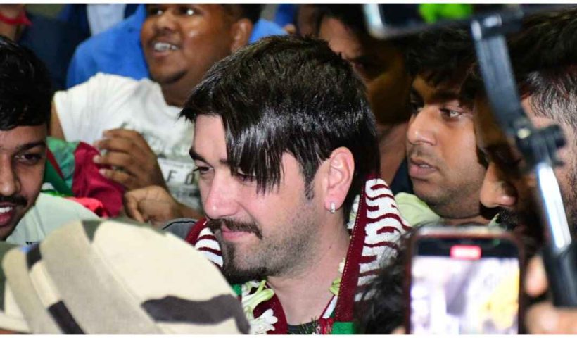 Mohun Bagan SG player Dimitri Petratos have reached Kolkata