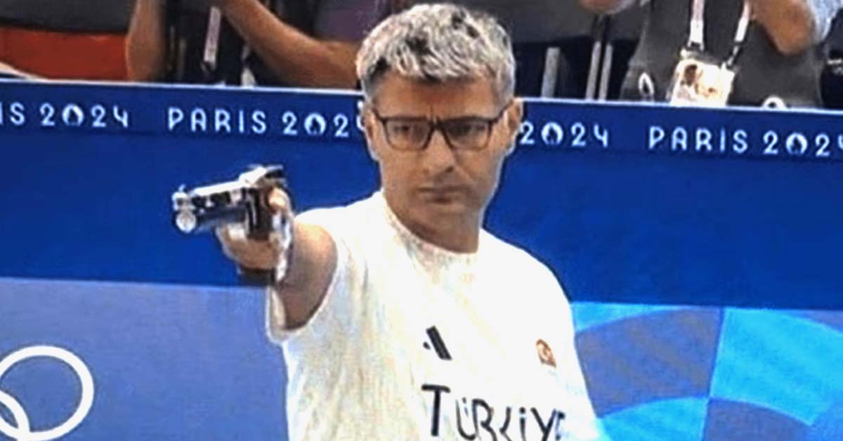 Turkey Olympic shooter is the hottest meme on social media right now for his effortless swag, অলিম্পিয়ান তুরস্কের শ্যুটার ইউসুফ ডিকেচকে নিয়ে সোশাল মিডিয়ায় ভাইরাল