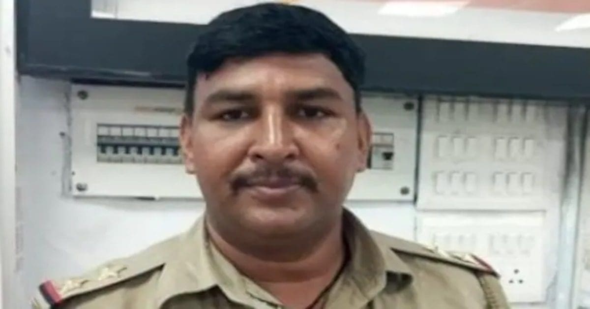 UP Cop Demands 5 Kg Potatoes As Bribe Suspended , ঘুষ হিসাবে পুলিশের দাবি ৫ কেজি আলু! জানাজানি হতেই সাসপেন্ড 'কীর্তিমান' খাঁকি উর্দি