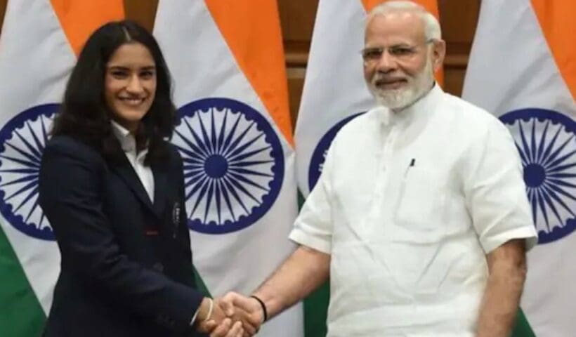 Narendra Modi Consoles Vinesh Phogat