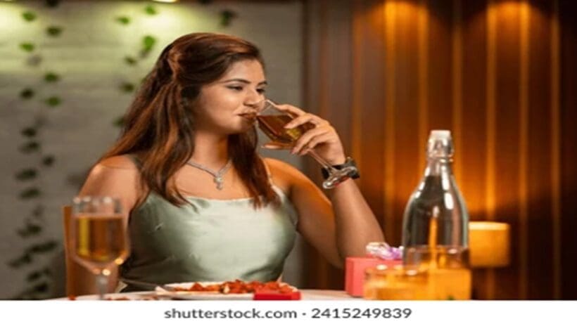 is alcohol veg or non veg , বলুন তো- মদ আমিষ নাকি নিরামিষ?