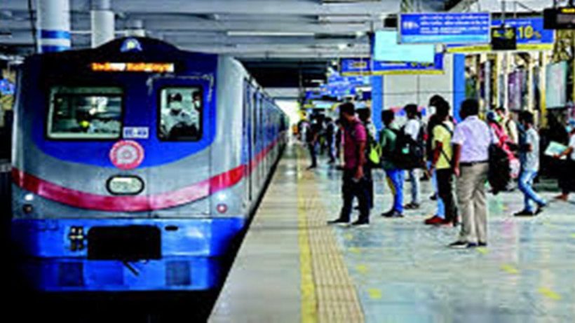 Kolkata Metro Service Disrupted Again During Office Hours, Commuters Face Delays