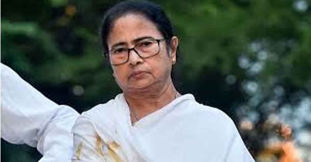 Kolkata police arrested five for conspiracy of attack mamata banerjee house at kalighat