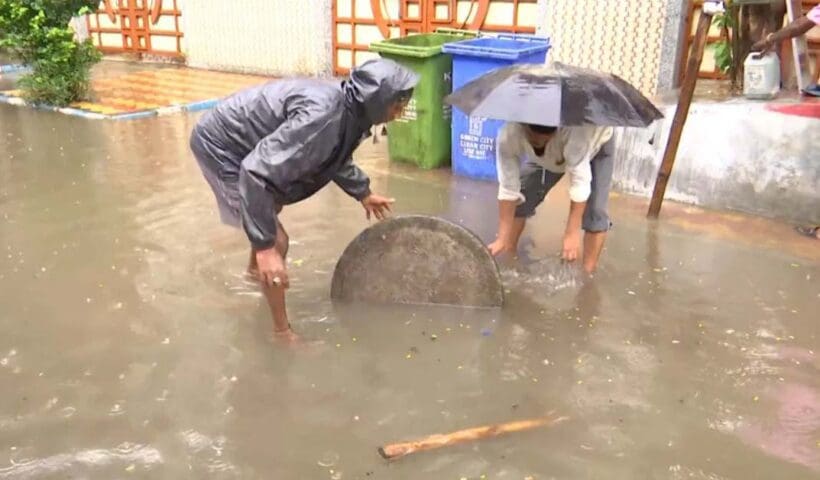 no waterlogging after heavy rain in north kolkata like college street amherst street makiktala ultodanga area, ভোরে ঘন্টা দু'য়েকের ভারী বৃষ্টির পরও অচেনা কলকাতা, জল জমেনি ঠনঠনিয়া, আমহার্স্ট স্ট্রিটে