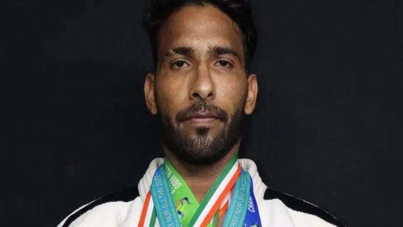 Kapil Parmar wins historic bronze in Men -60 kg J1 category