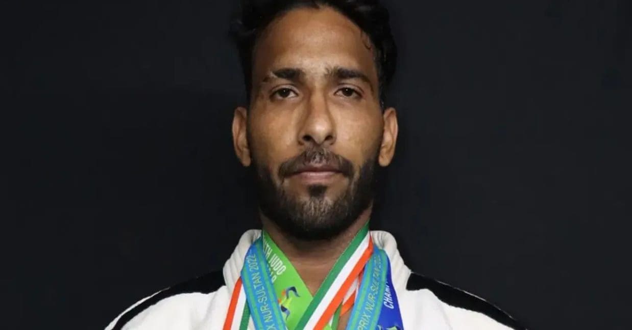 Kapil Parmar wins historic bronze in Men -60 kg J1 category