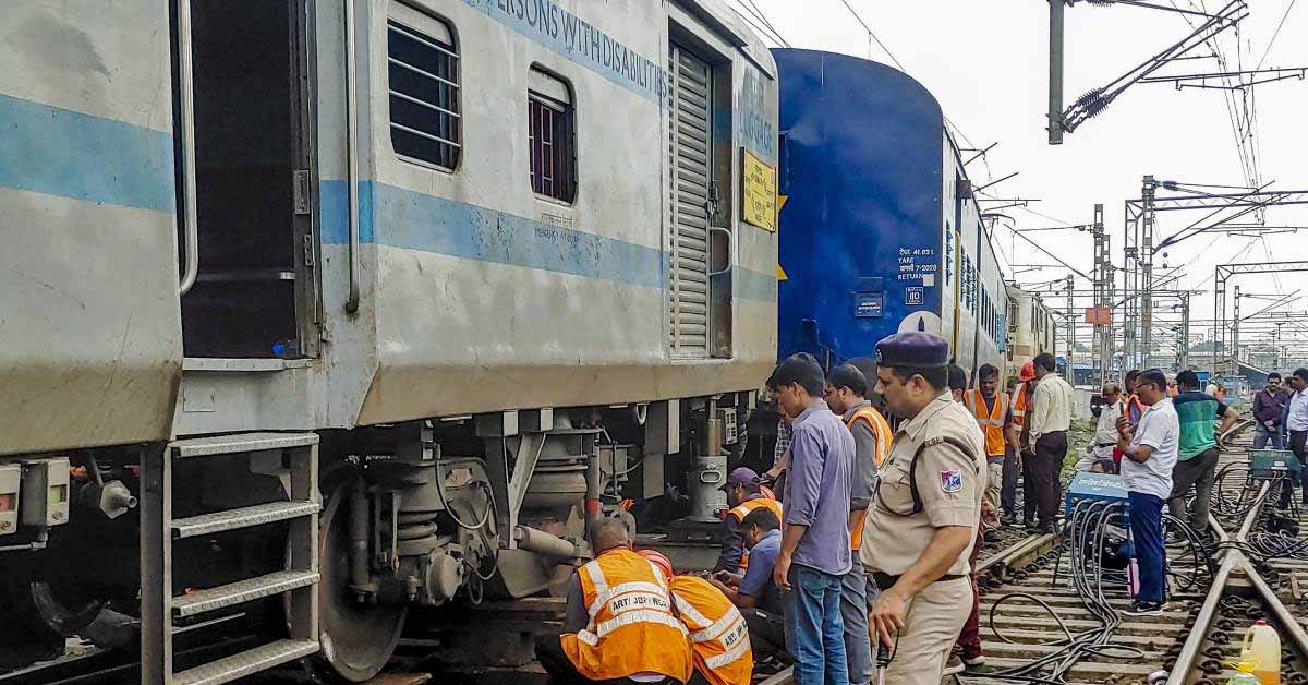 kol ফরাক্কায় বড়সড় দুর্ঘটনার হাত থেকে রক্ষা পেল ট্রেন, খুলে গেল একাধিক বগি