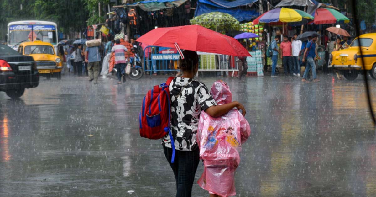 Low pressure causes rain in Bengal