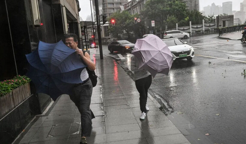 Typhoon Bebinca hits Shanghai