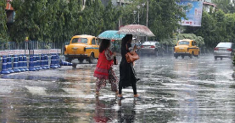 mumbai-weather-update-imd-issues-red-alert-schools-and-colleges-to-remain-closed-amid-heavy-rainfall