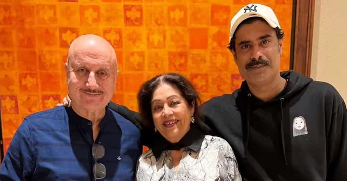 Anupam-Kher-wife-and-son