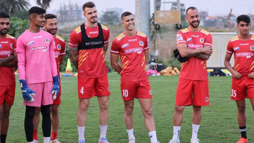 Despite Injuries, Three East Bengal Players Attend Pujo Pandal Inauguration in Kolkata