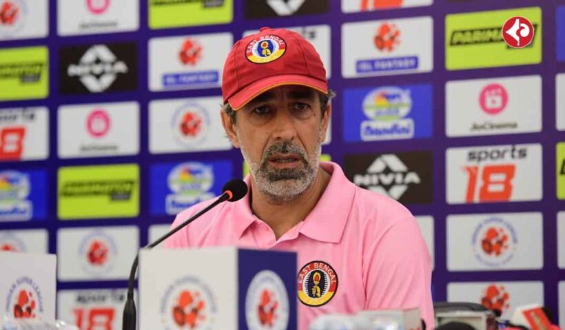 East Bengal coach Oscar Bruzon