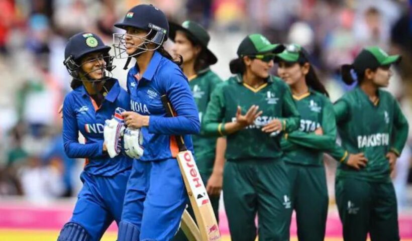 How Can India Still Qualify for Women's T20 World Cup 2024 Semifinals After Losing to New Zealand by a Big Margin? Know the Equation