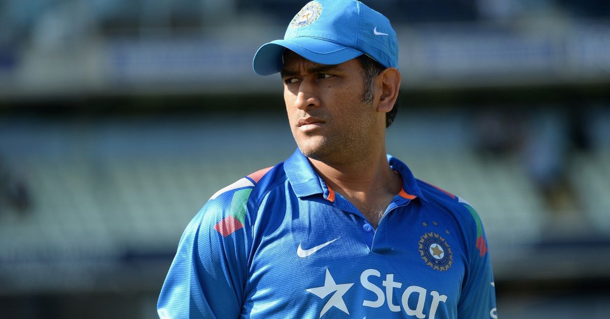 MS Dhoni: Mahi's Cool Look Among Fans Goes Viral, Fans Thrilled with Iconic Appearance