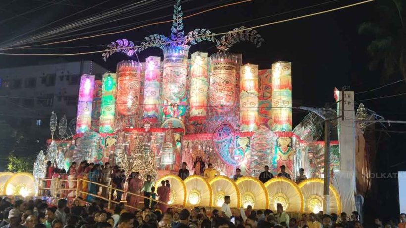 Santafokia Kali Puja Pandal Celebrates Women’s Strength with Unique Decor