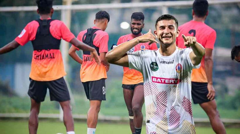 East Bengal FC footballer Saul Crespo Returns to Training