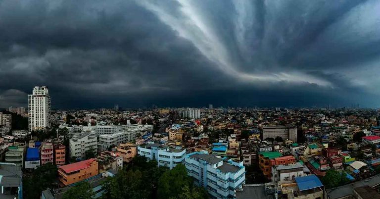 কার্নিভালের দিন ১০ জেলায় টানা বৃষ্টির পূর্বাভাস, কেমন থাকবে কলকাতার আবহাওয়া?