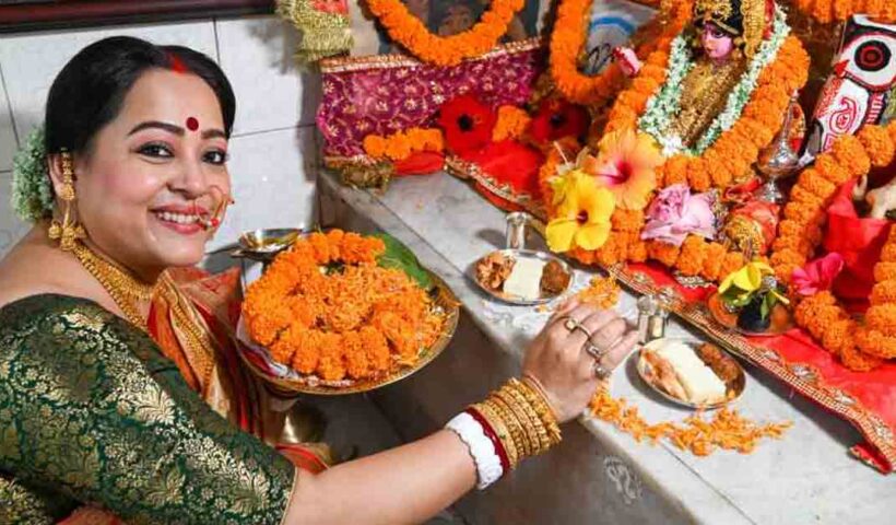 aparajita laxmi puja