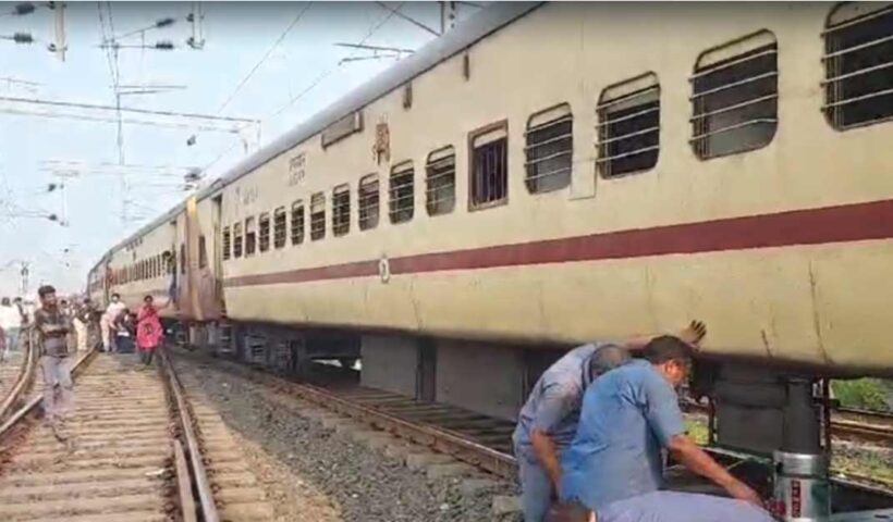 Shalimar Express Derail