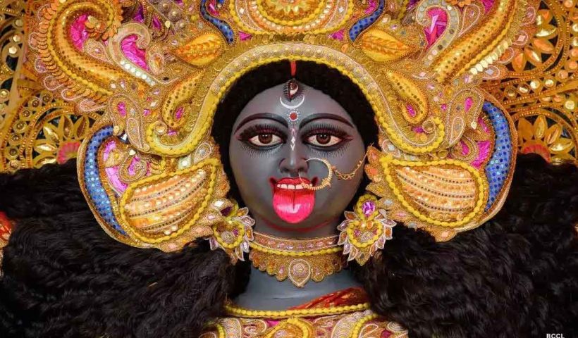 Kolkata Kalipujo commitees demands financial support from west bengal government