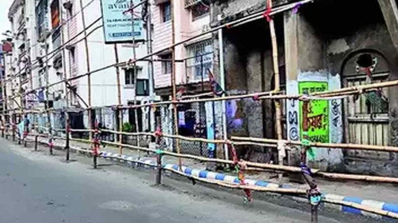 Barricades removed puja committee